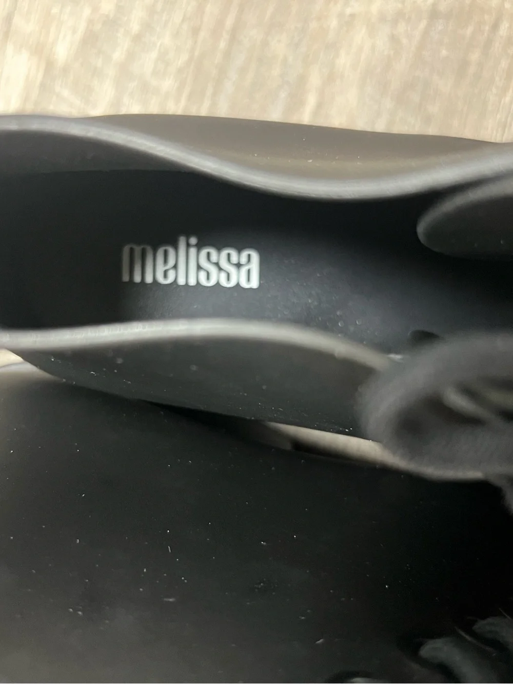 Melissa stylish black